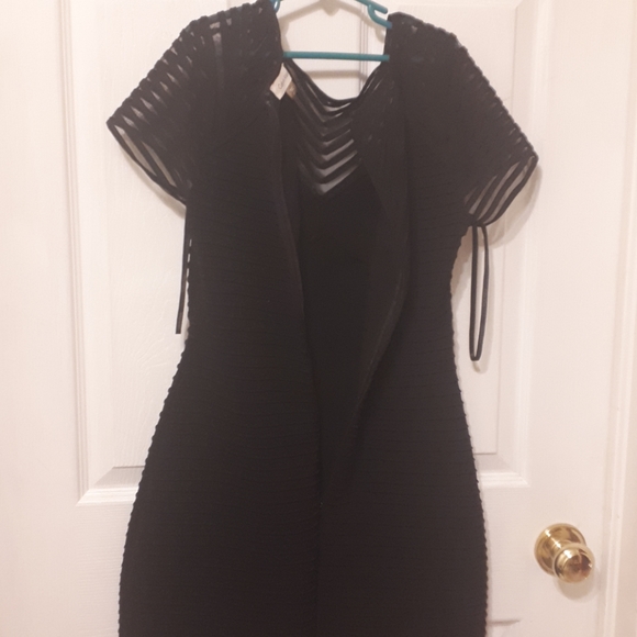 Ladies Calvin Klein little black dress - Picture 7 of 8